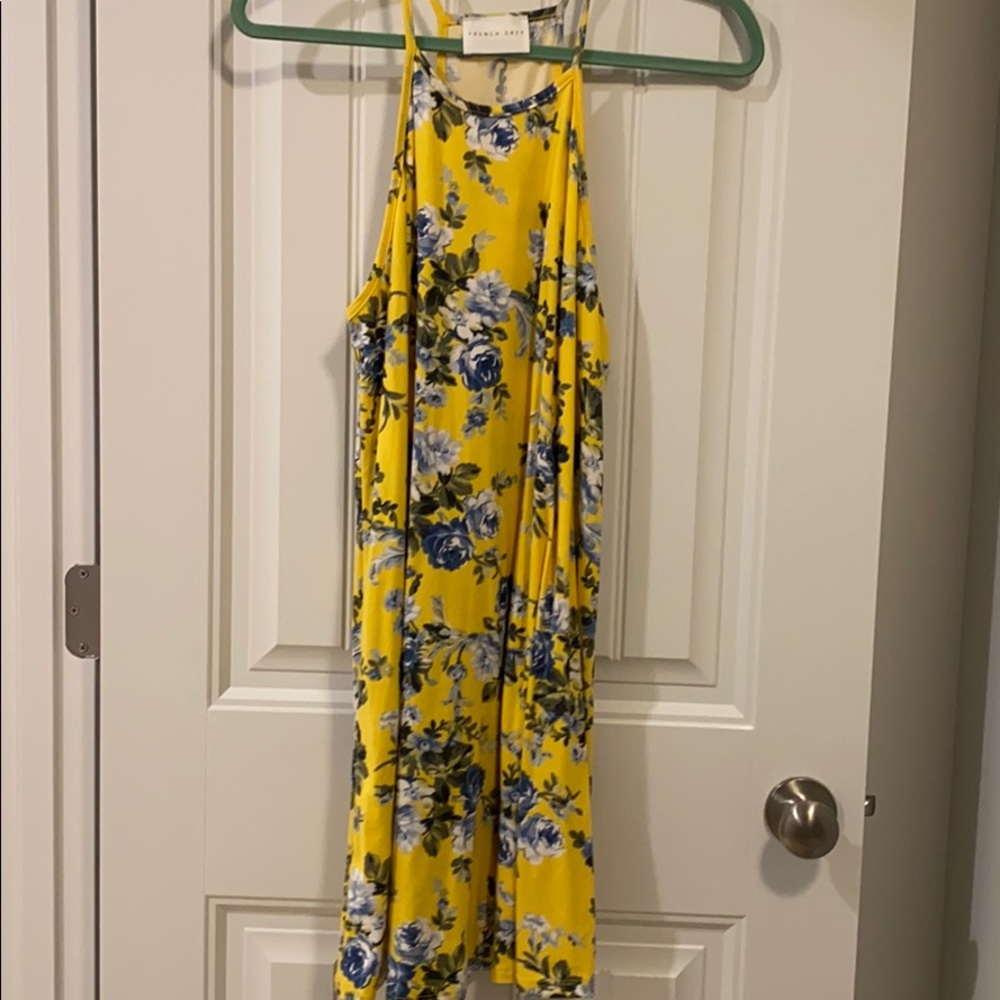 Yellow dress
